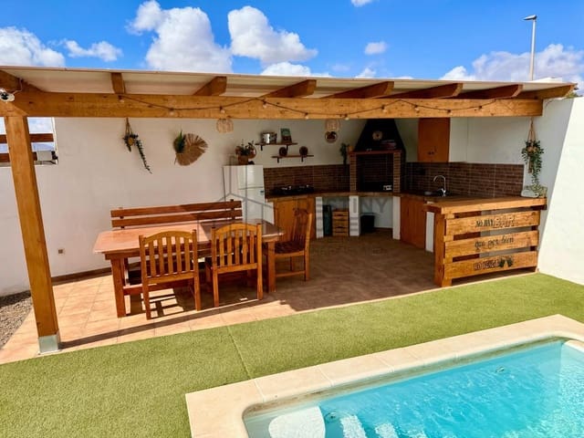 2 sovrum Villa till salu i Tarajalejo, Tuineje med pool - 347 000 € (Ref: 9798890)