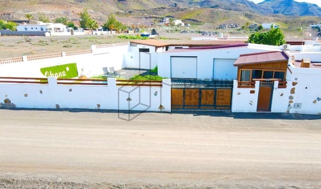 2 sovrum Villa till salu i Tarajalejo, Tuineje med pool - 347 000 € (Ref: 9798890)