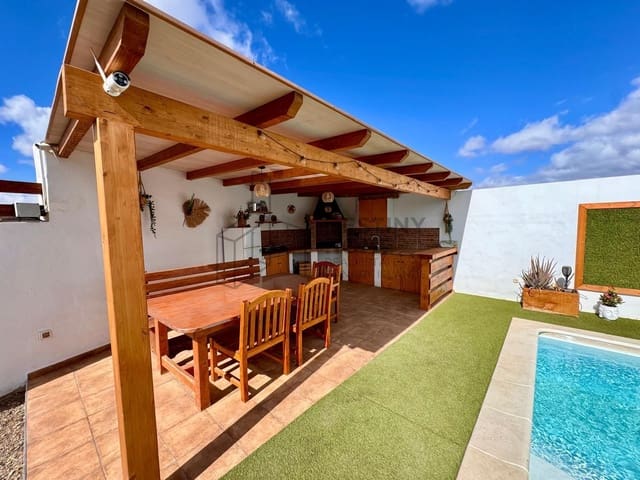 2 sovrum Villa till salu i Tarajalejo, Tuineje med pool - 347 000 € (Ref: 9798890)