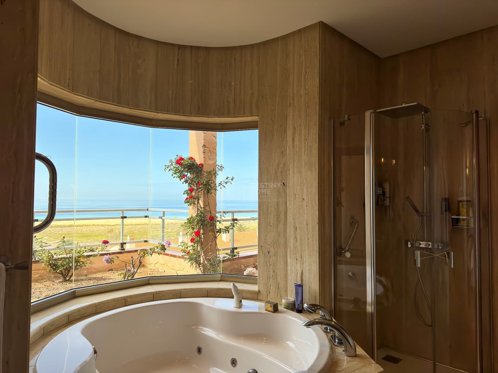 4 quarto Moradia para venda em Morro Jable com piscina garagem - 1 500 000 € (Ref: 9806183)