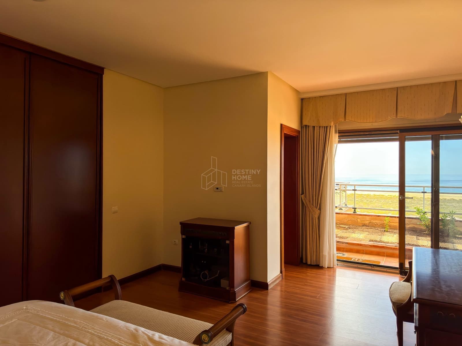 4 quarto Moradia para venda em Morro Jable com piscina garagem - 1 500 000 € (Ref: 9806183)