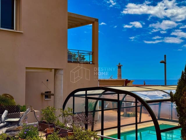 4 quarto Moradia para venda em Morro Jable, Pájara com piscina garagem - 1 500 000 € (Ref: 9806183)