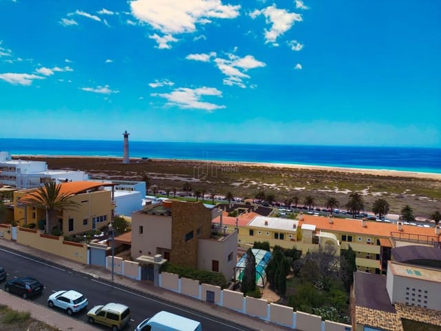 4 quarto Moradia para venda em Morro Jable, Pájara com piscina garagem - 1 500 000 € (Ref: 9806183)