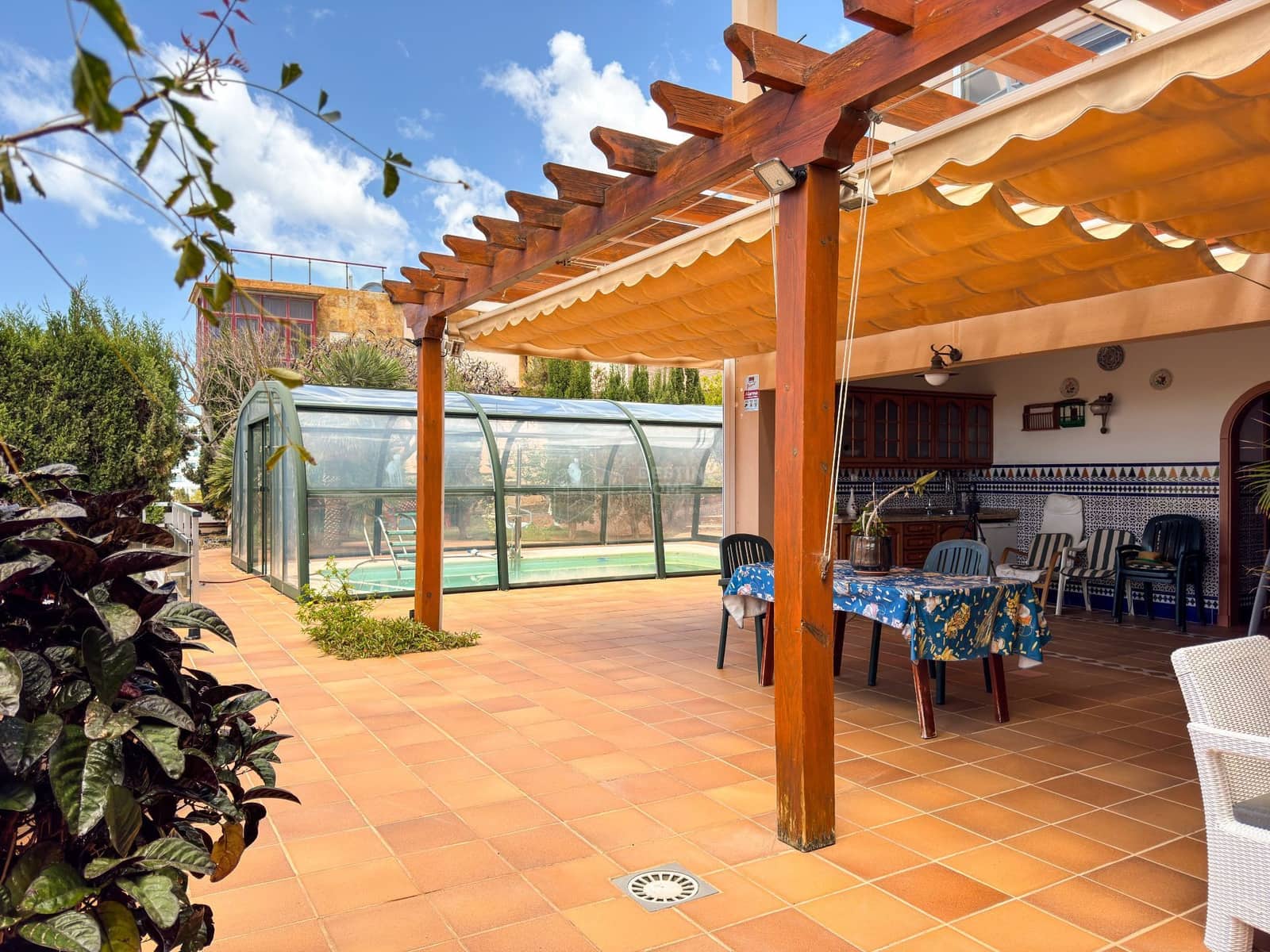 4 quarto Moradia para venda em Morro Jable com piscina garagem - 1 500 000 € (Ref: 9806183)