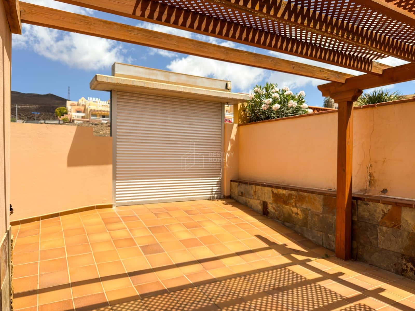 4 quarto Moradia para venda em Morro Jable com piscina garagem - 1 500 000 € (Ref: 9806183)
