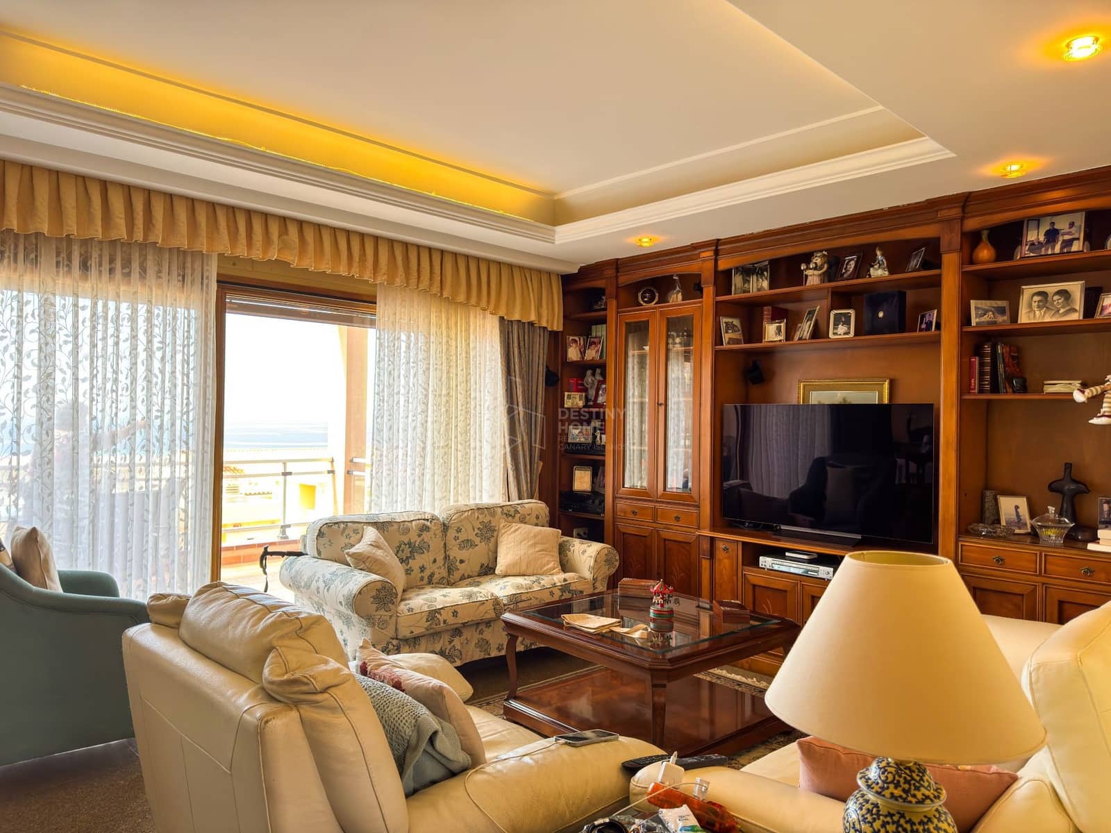 4 quarto Moradia para venda em Morro Jable com piscina garagem - 1 500 000 € (Ref: 9806183)