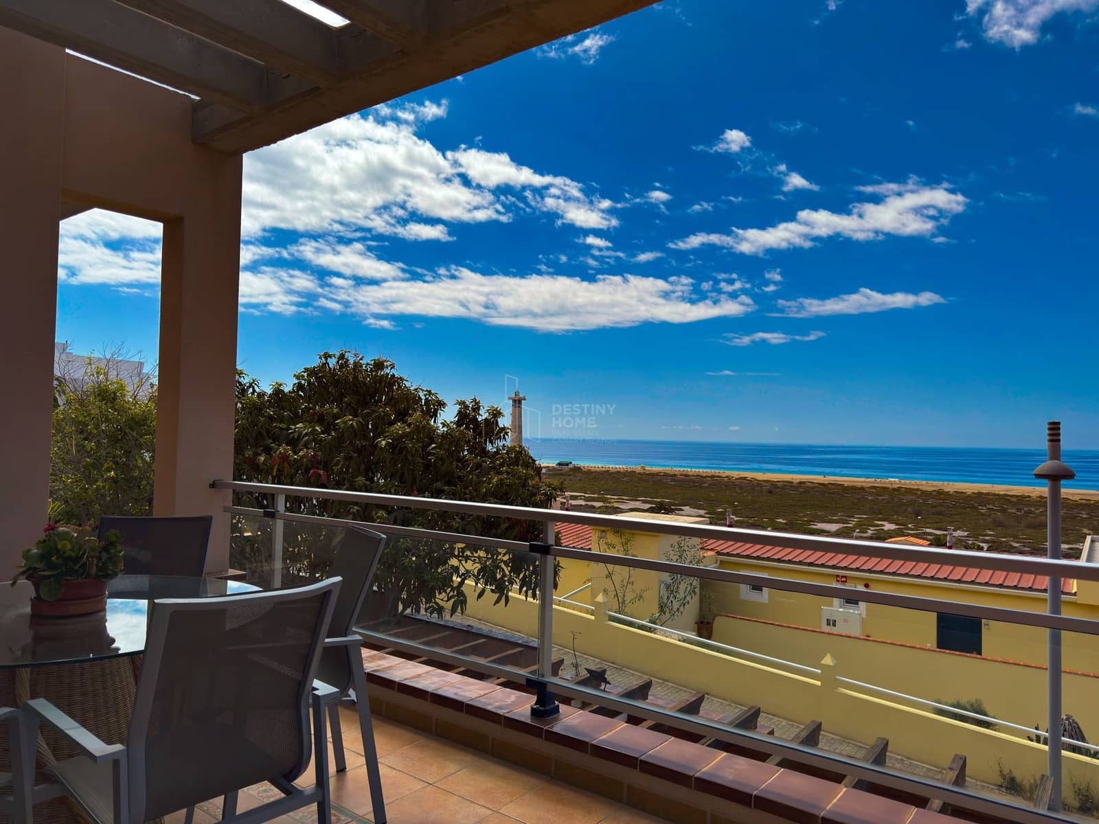 4 quarto Moradia para venda em Morro Jable com piscina garagem - 1 500 000 € (Ref: 9806183)