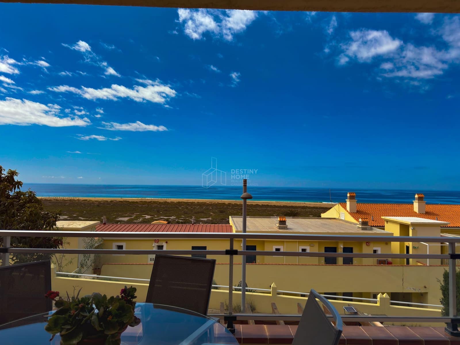 4 quarto Moradia para venda em Morro Jable com piscina garagem - 1 500 000 € (Ref: 9806183)