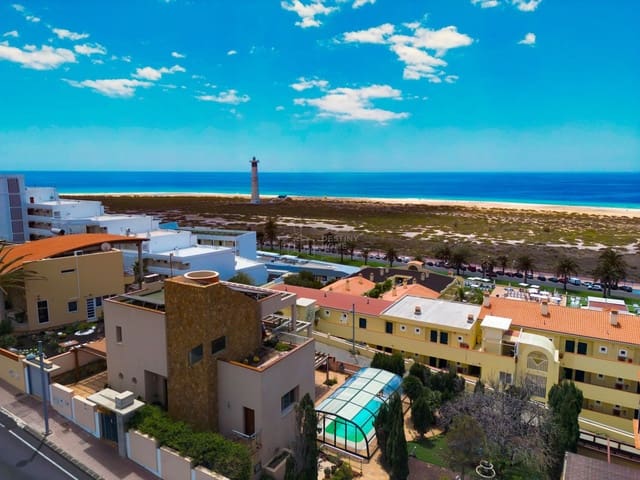 4 quarto Moradia para venda em Morro Jable, Pájara com piscina garagem - 1 500 000 € (Ref: 9806183)