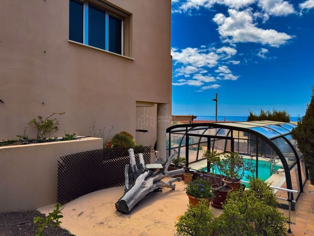 4 quarto Moradia para venda em Morro Jable, Pájara com piscina garagem - 1 500 000 € (Ref: 9806183)