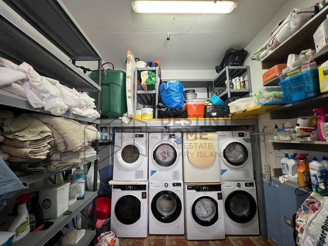 1 sovrum Kommersiell till salu i Corralejo, La Oliva - 150 000 € (Ref: 9817766)