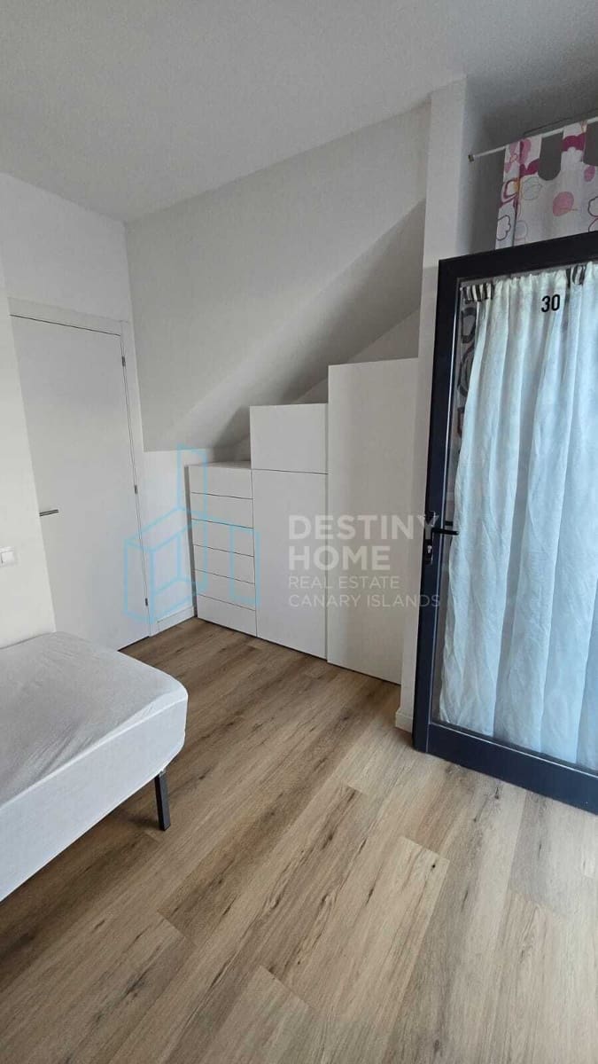 Casa de 2 habitaciones en Corralejo en venta con piscina garaje - 280.000 € (Ref: 9824629)