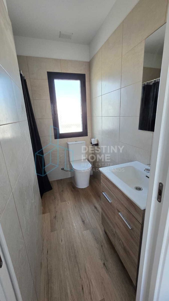 Casa de 2 habitaciones en Corralejo en venta con piscina garaje - 280.000 € (Ref: 9824629)