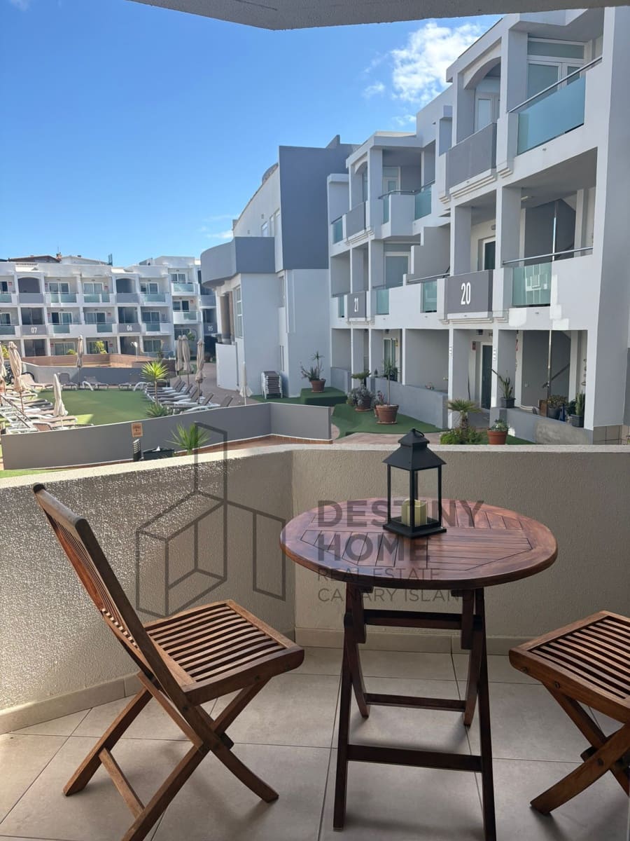 1 sovrum Lägenhet att hyra i Corralejo med pool - 1 200 € (Ref: 9830776)