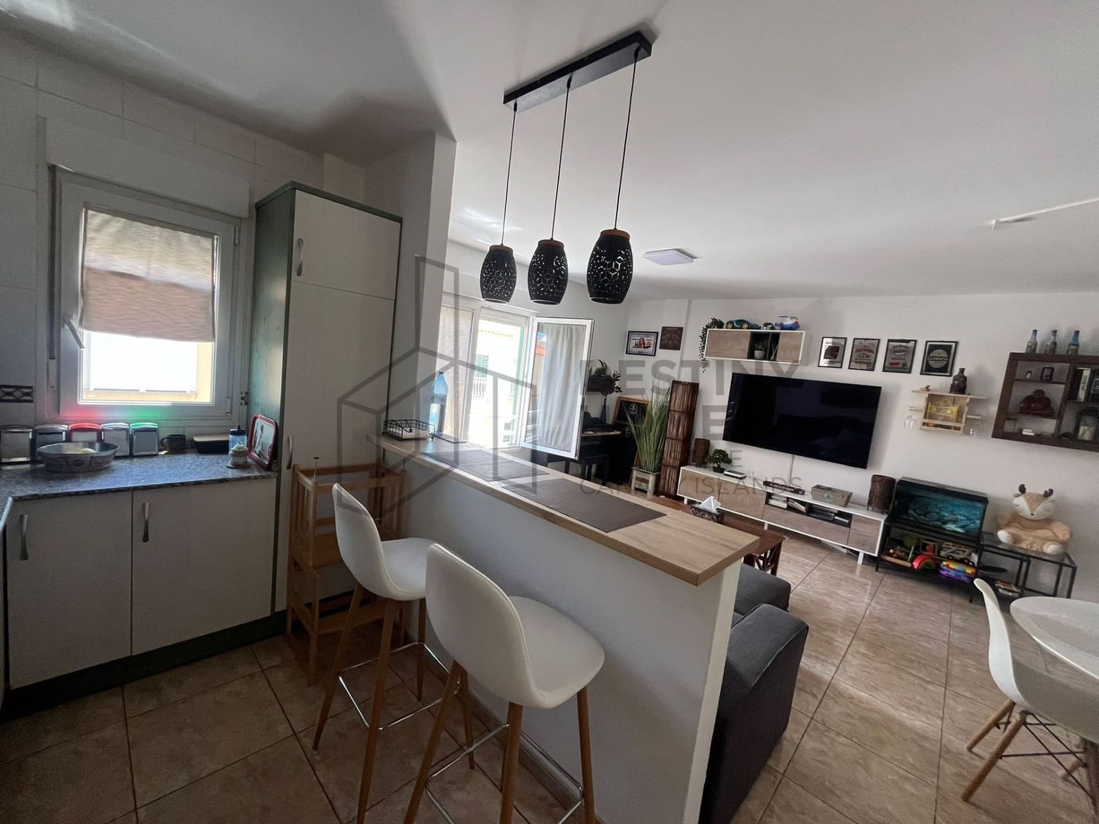 2 bedroom Flat for sale in Puerto del Rosario with garage - € 178,000 (Ref: 9830777)