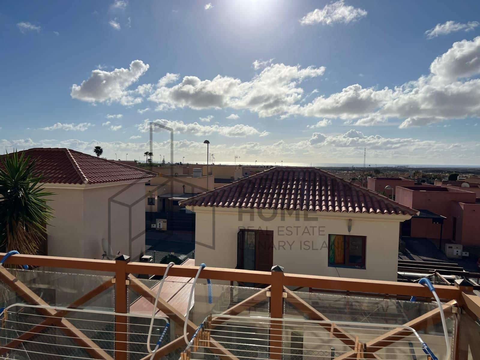2 bedroom Townhouse for sale in Corralejo with pool garage - € 273,000 (Ref: 9835950)