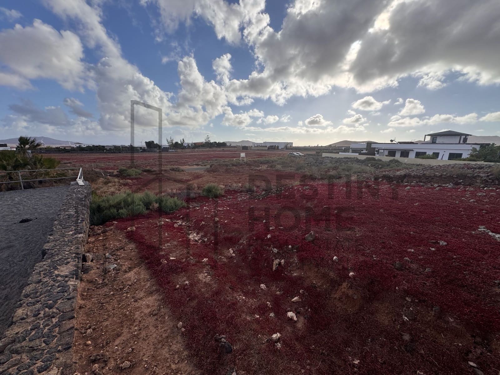Finca/Country House for sale in Villaverde - € 300,000 (Ref: 9838950)