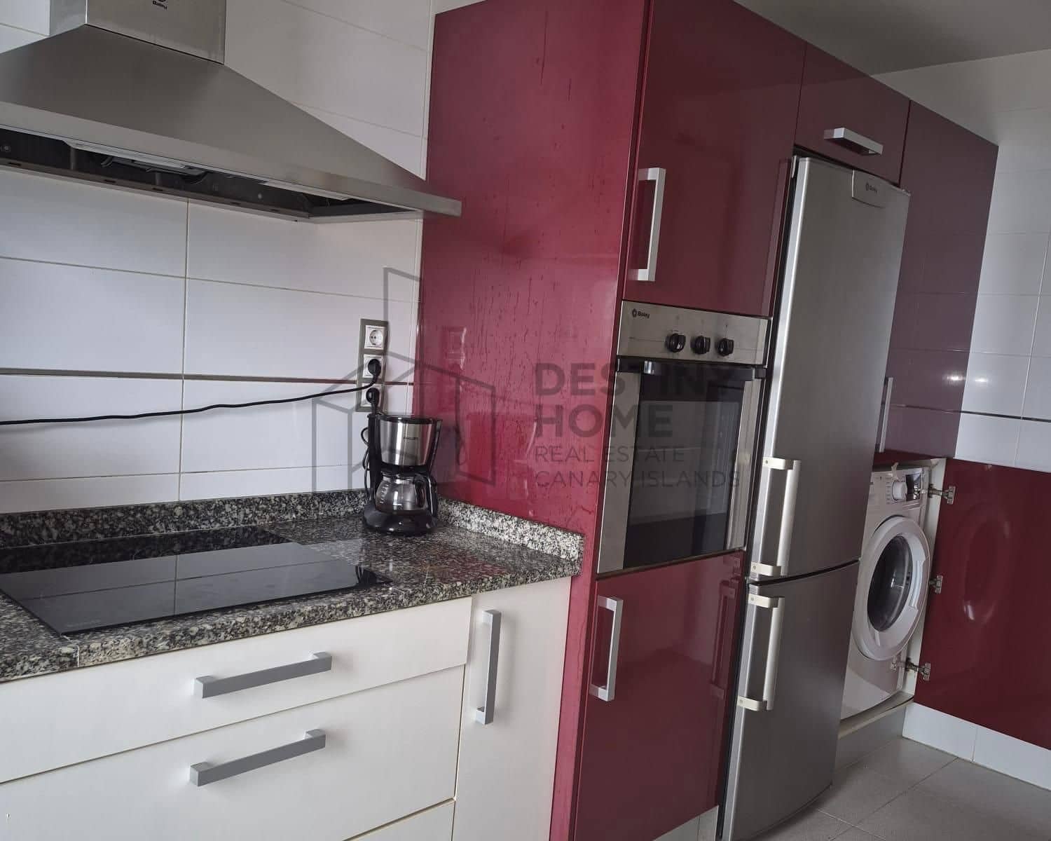 3 bedroom Flat for sale in Corralejo with garage - € 297,000 (Ref: 9842643)
