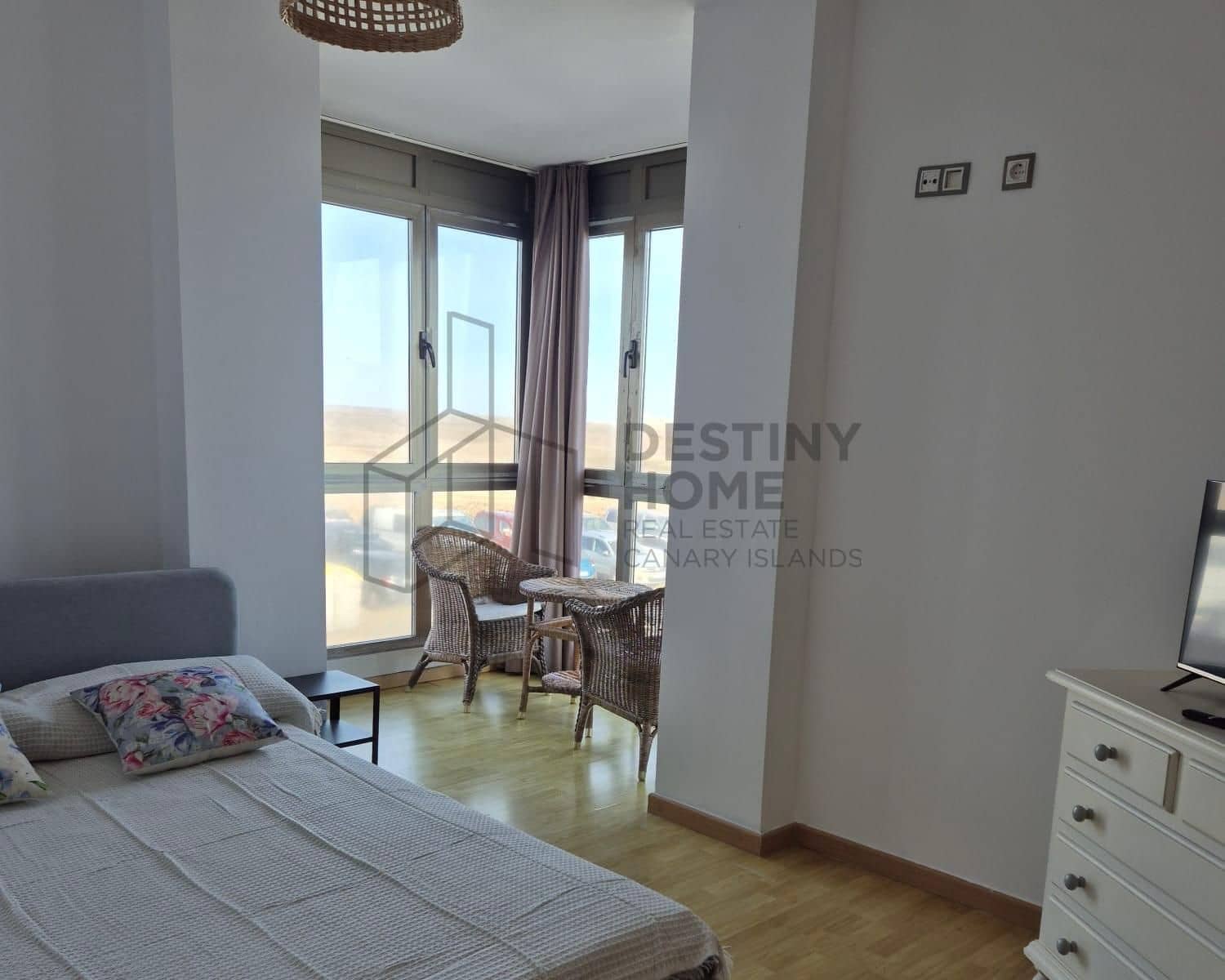 3 bedroom Flat for sale in Corralejo with garage - € 297,000 (Ref: 9842643)