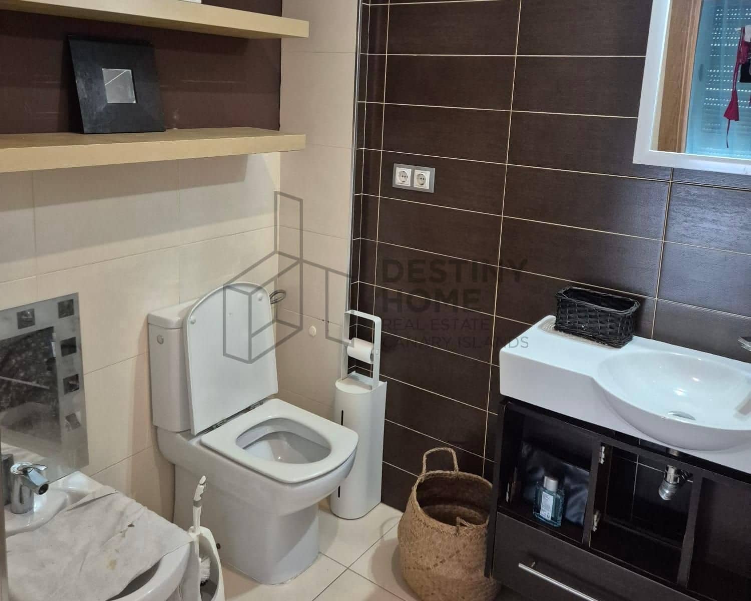 3 bedroom Flat for sale in Corralejo with garage - € 297,000 (Ref: 9842643)