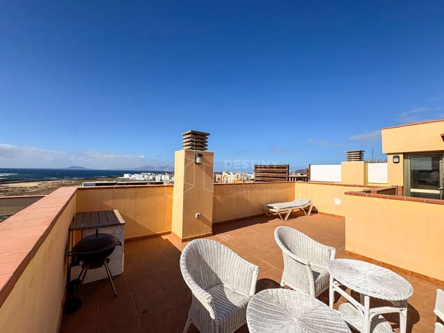 3 Zimmer Wohnung zu verkaufen in Corralejo, La Oliva mit Garage - 297.000 € (Ref: 9842643)