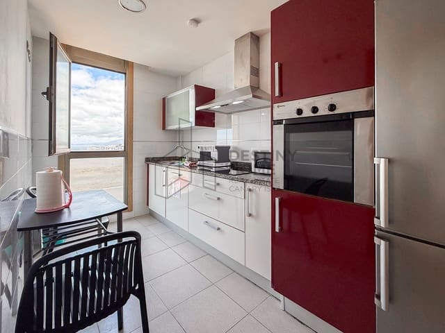 3 Zimmer Wohnung zu verkaufen in Corralejo, La Oliva mit Garage - 297.000 € (Ref: 9842643)