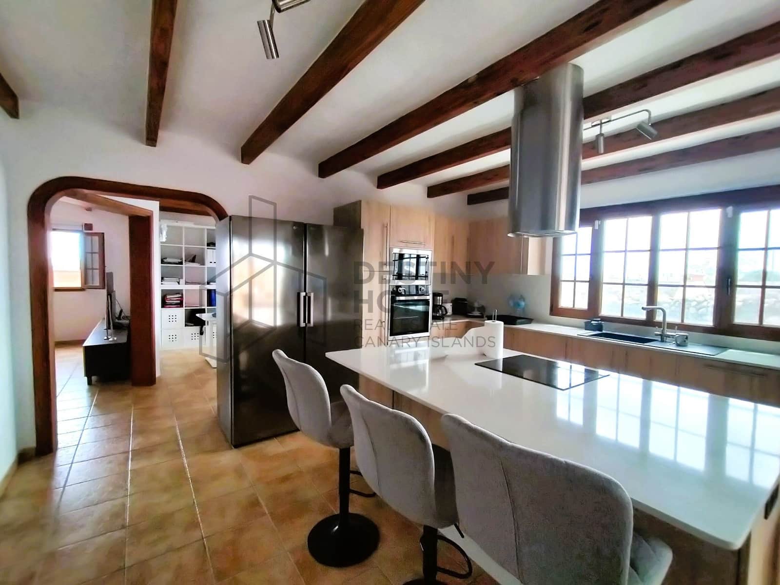 3 quarto Moradia para venda em Lajares com piscina garagem - 775 000 € (Ref: 9849072)