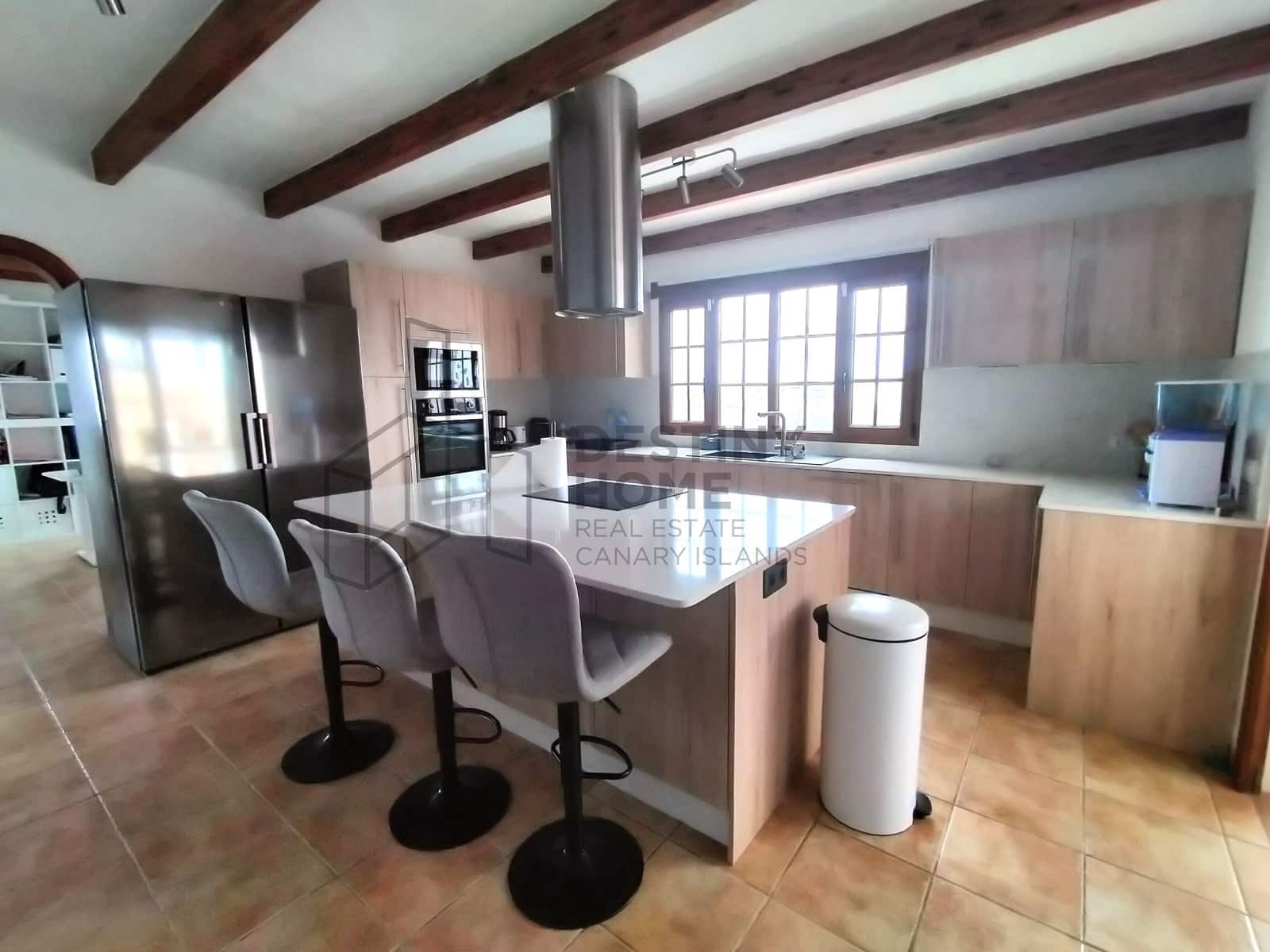 3 quarto Moradia para venda em Lajares com piscina garagem - 775 000 € (Ref: 9849072)