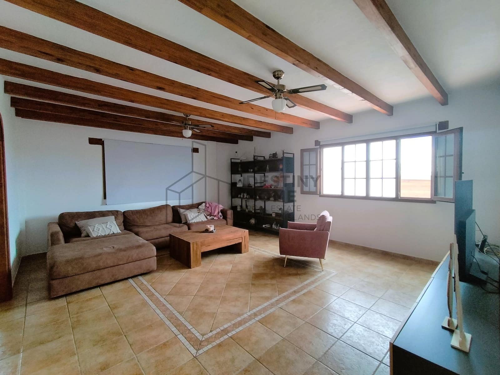 3 quarto Moradia para venda em Lajares com piscina garagem - 775 000 € (Ref: 9849072)