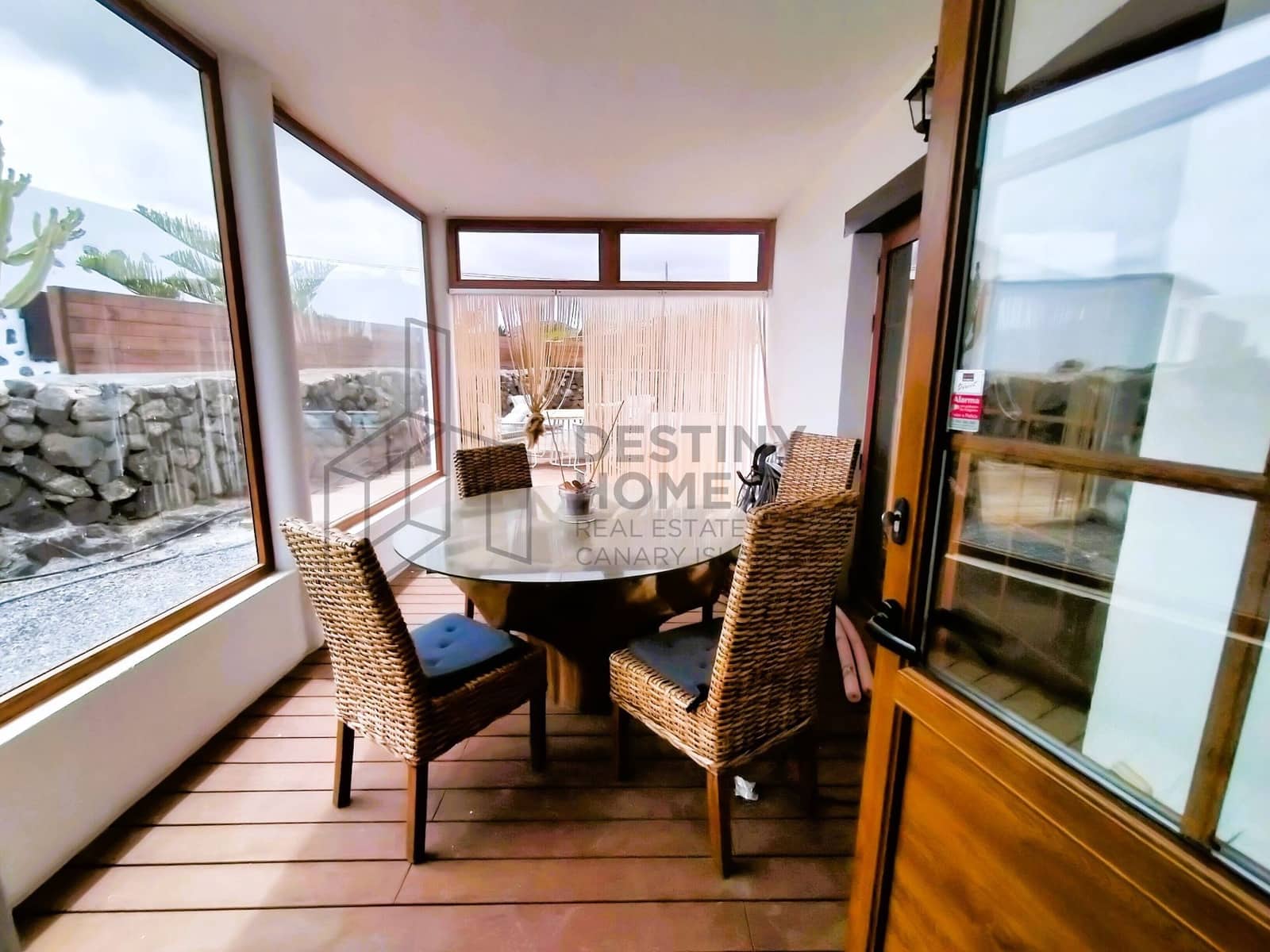 3 quarto Moradia para venda em Lajares com piscina garagem - 775 000 € (Ref: 9849072)