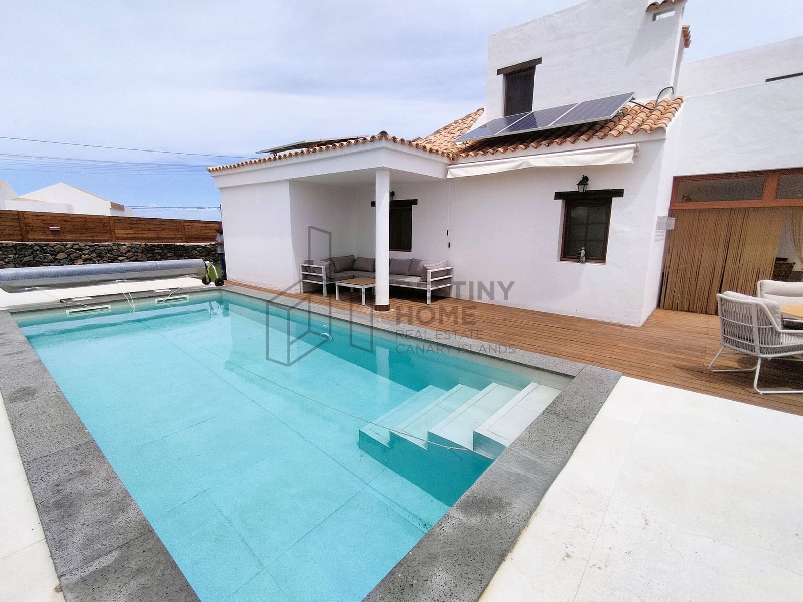 3 quarto Moradia para venda em Lajares com piscina garagem - 775 000 € (Ref: 9849072)