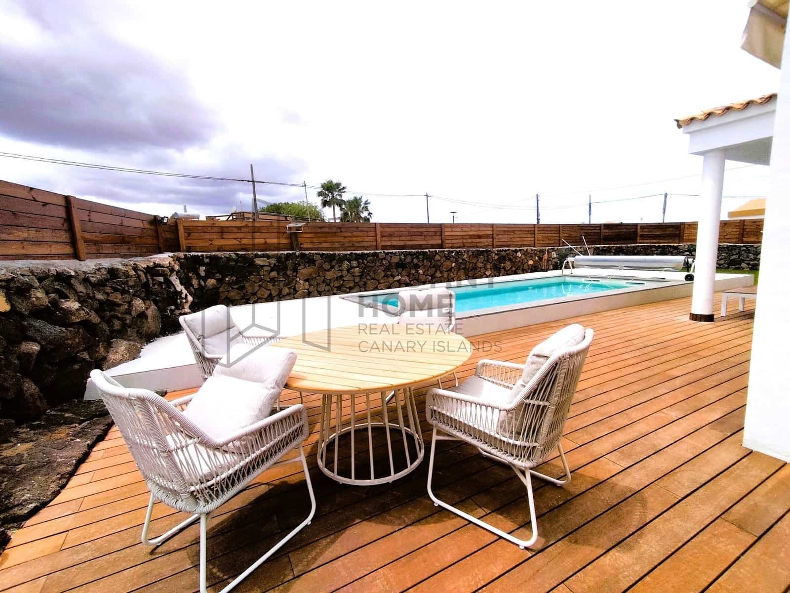 3 quarto Moradia para venda em Lajares com piscina garagem - 775 000 € (Ref: 9849072)