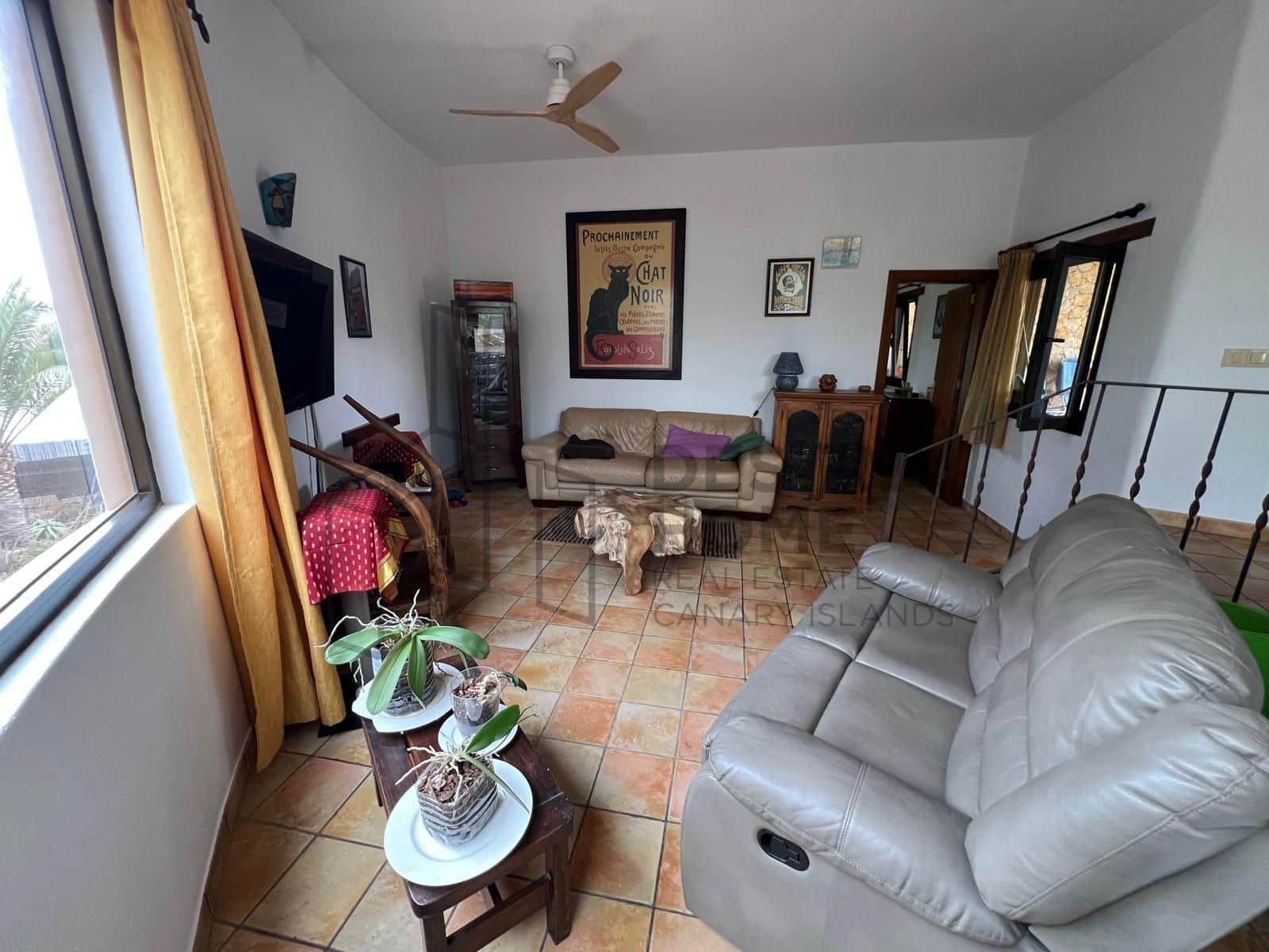 3 bedroom Finca/Country House for sale in Tindaya with garage - € 475,000 (Ref: 9851657)