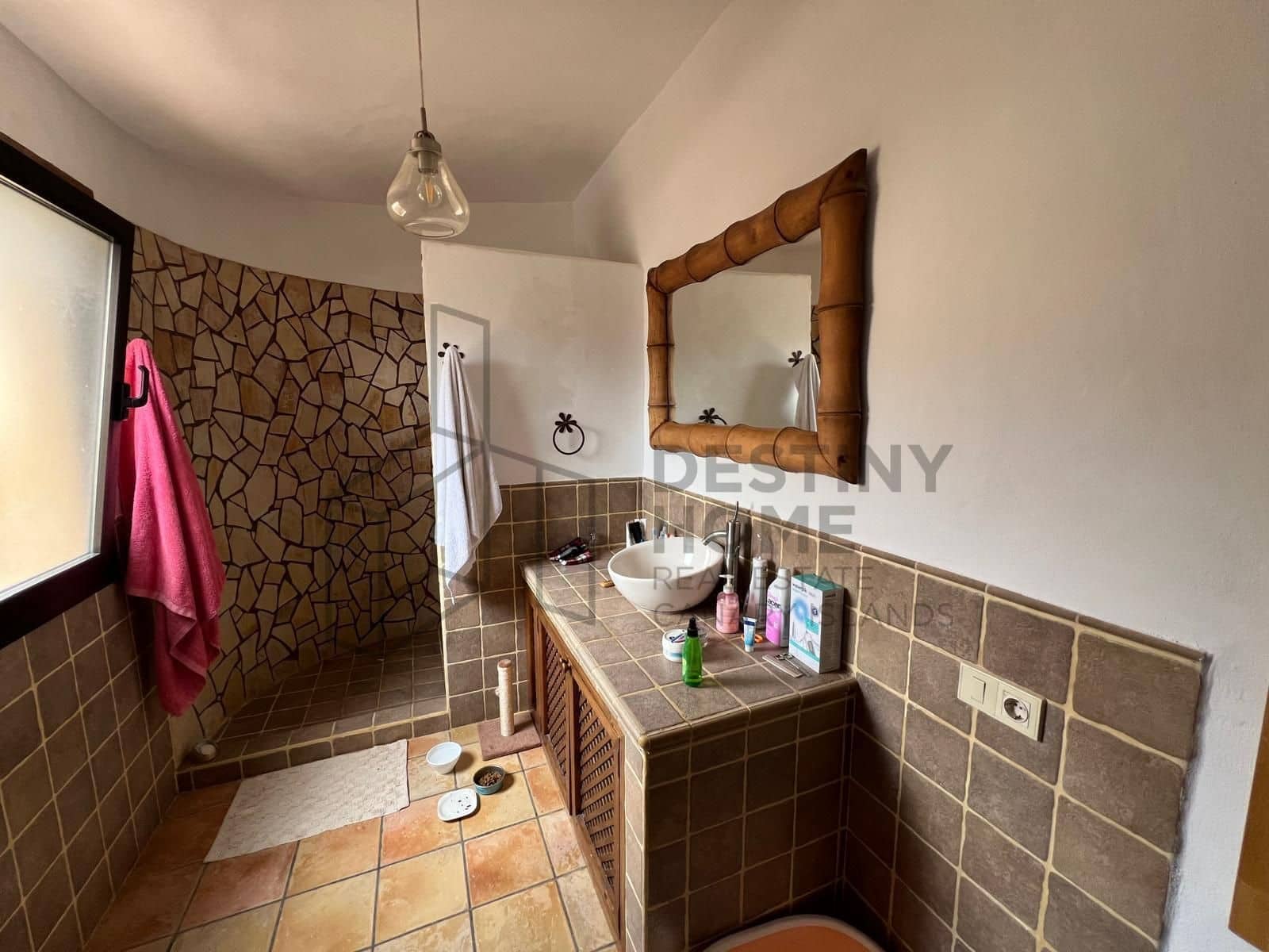 3 bedroom Finca/Country House for sale in Tindaya with garage - € 475,000 (Ref: 9851657)