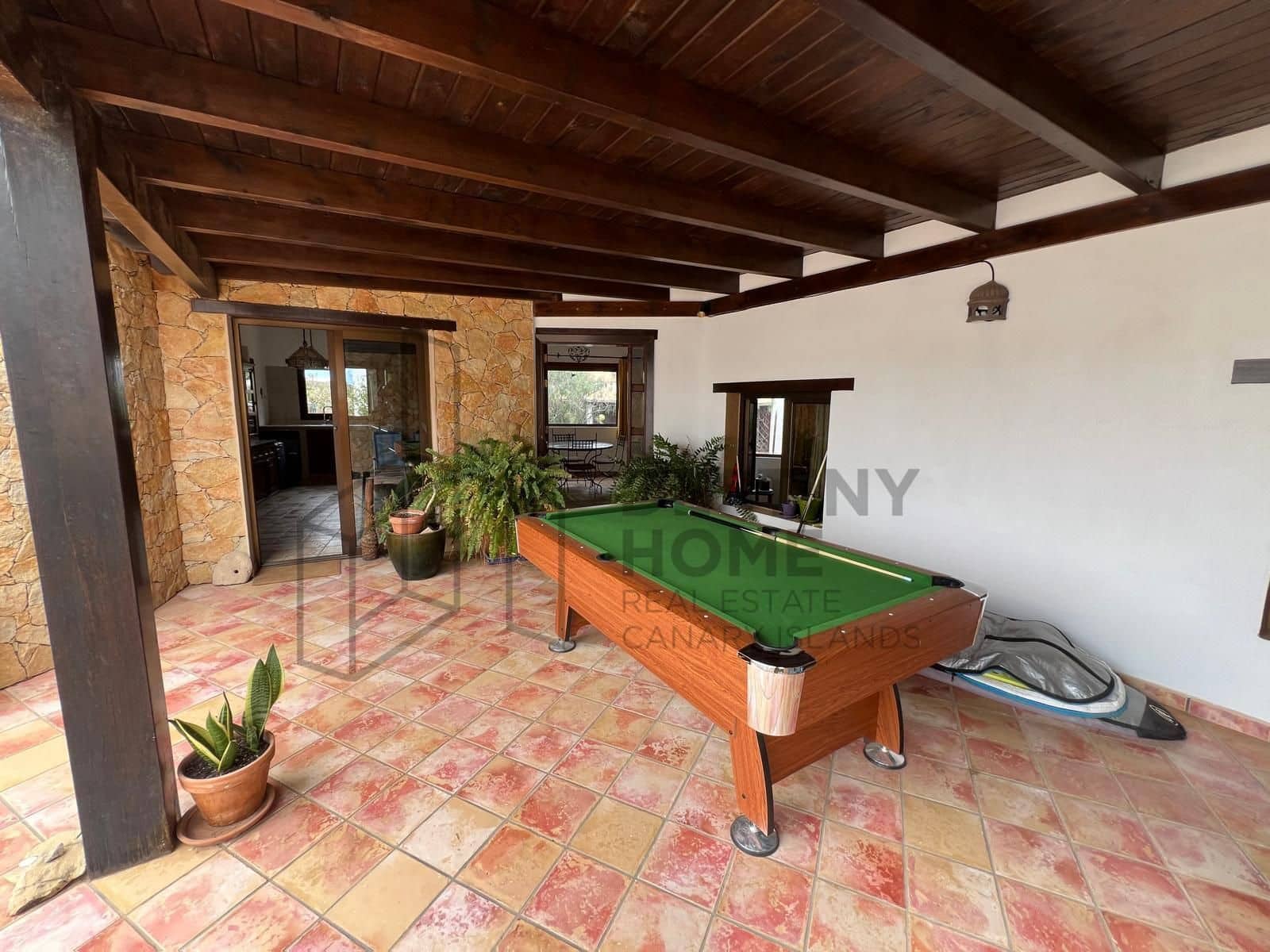 3 bedroom Finca/Country House for sale in Tindaya with garage - € 475,000 (Ref: 9851657)