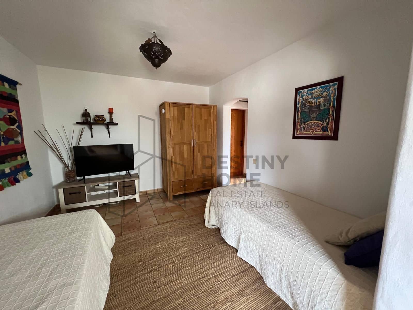 3 bedroom Finca/Country House for sale in Tindaya with garage - € 475,000 (Ref: 9851657)