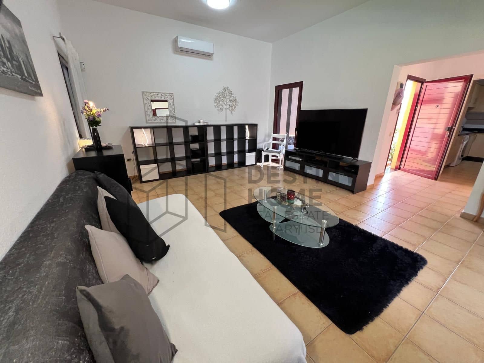 2 soveværelse Villa til salg i Corralejo med swimmingpool garage - € 280.000 (Ref: 9855039)