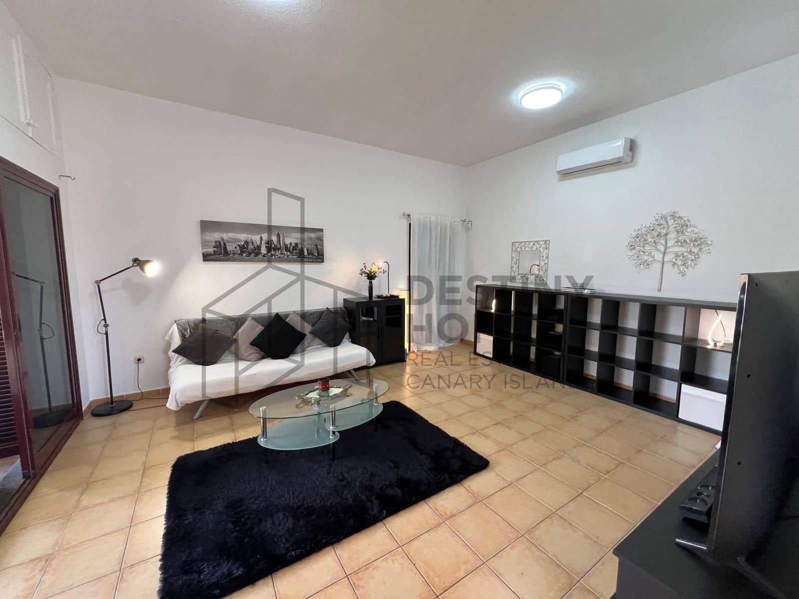 2 soveværelse Villa til salg i Corralejo med swimmingpool garage - € 280.000 (Ref: 9855039)