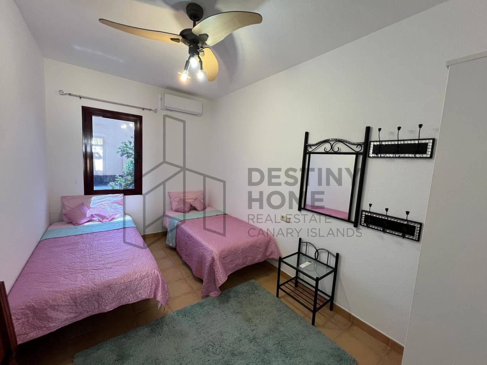 2 soveværelse Villa til salg i Corralejo med swimmingpool garage - € 280.000 (Ref: 9855039)