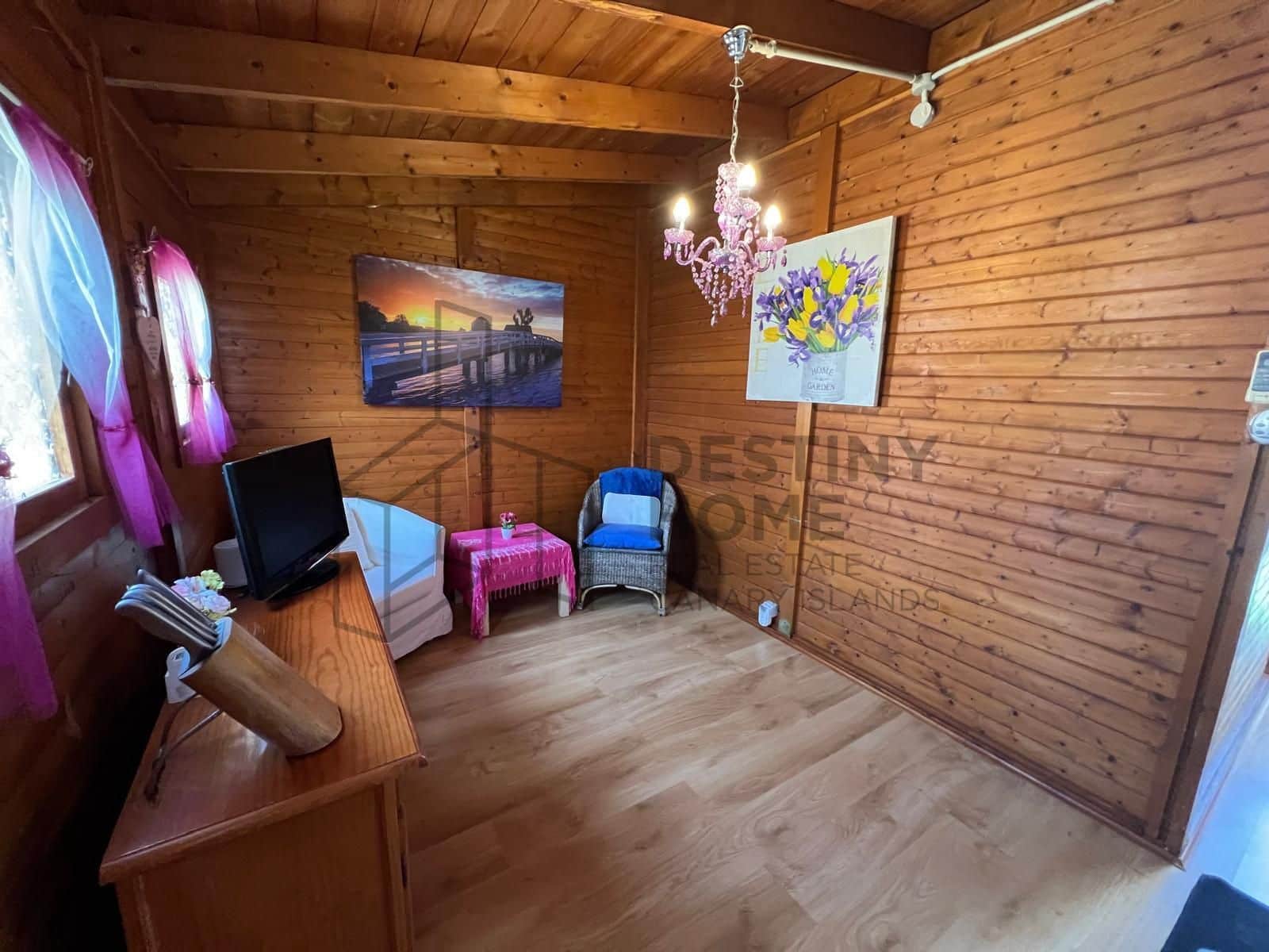 2 soveværelse Villa til salg i Corralejo med swimmingpool garage - € 280.000 (Ref: 9855039)