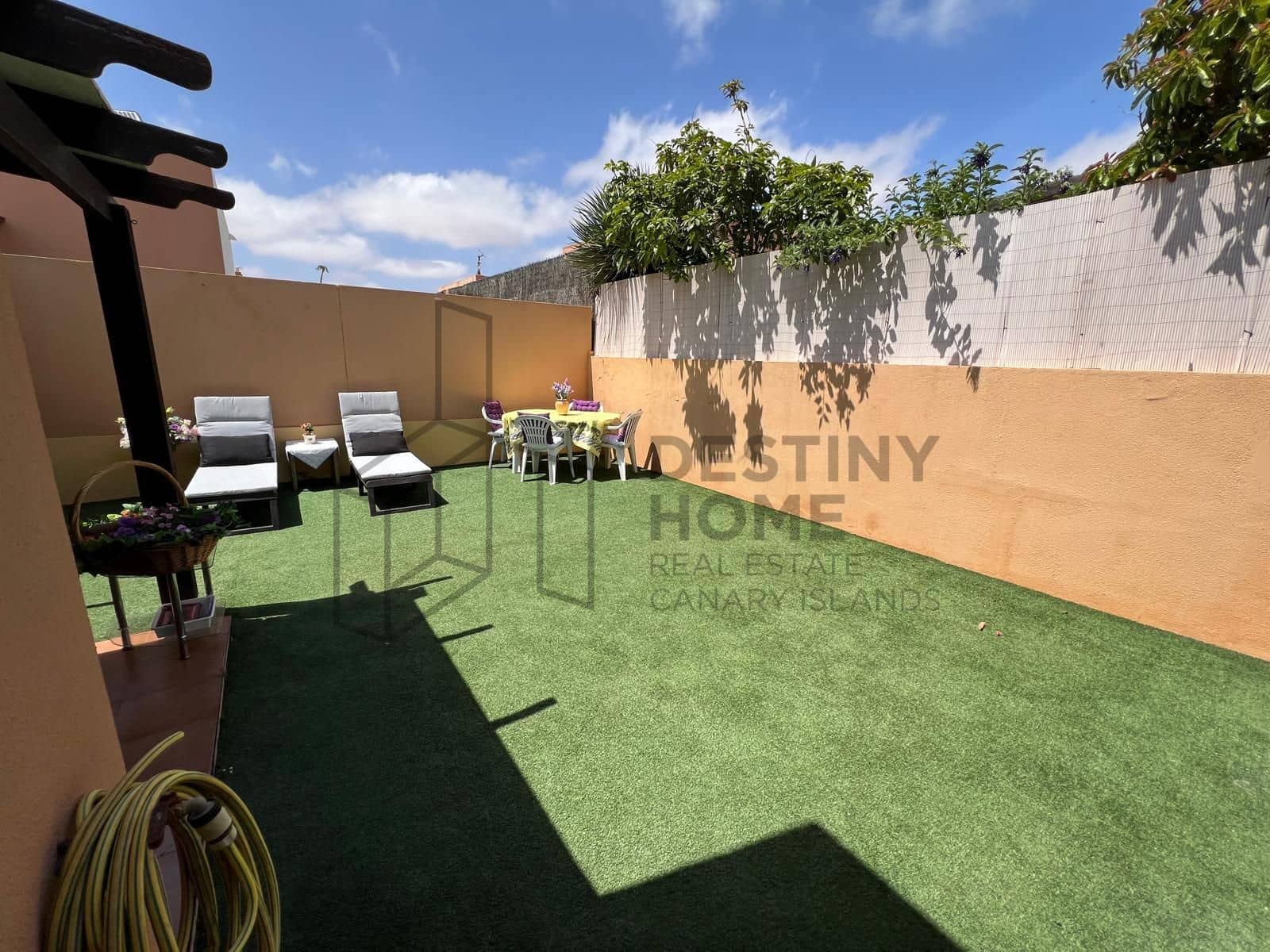 2 soveværelse Villa til salg i Corralejo med swimmingpool garage - € 280.000 (Ref: 9855039)