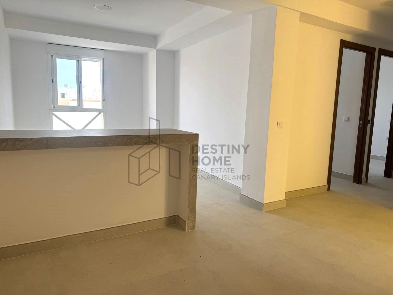 Apartamento de 2 habitaciones en Puerto del Rosario en venta - 180.000 € (Ref: 9855041)