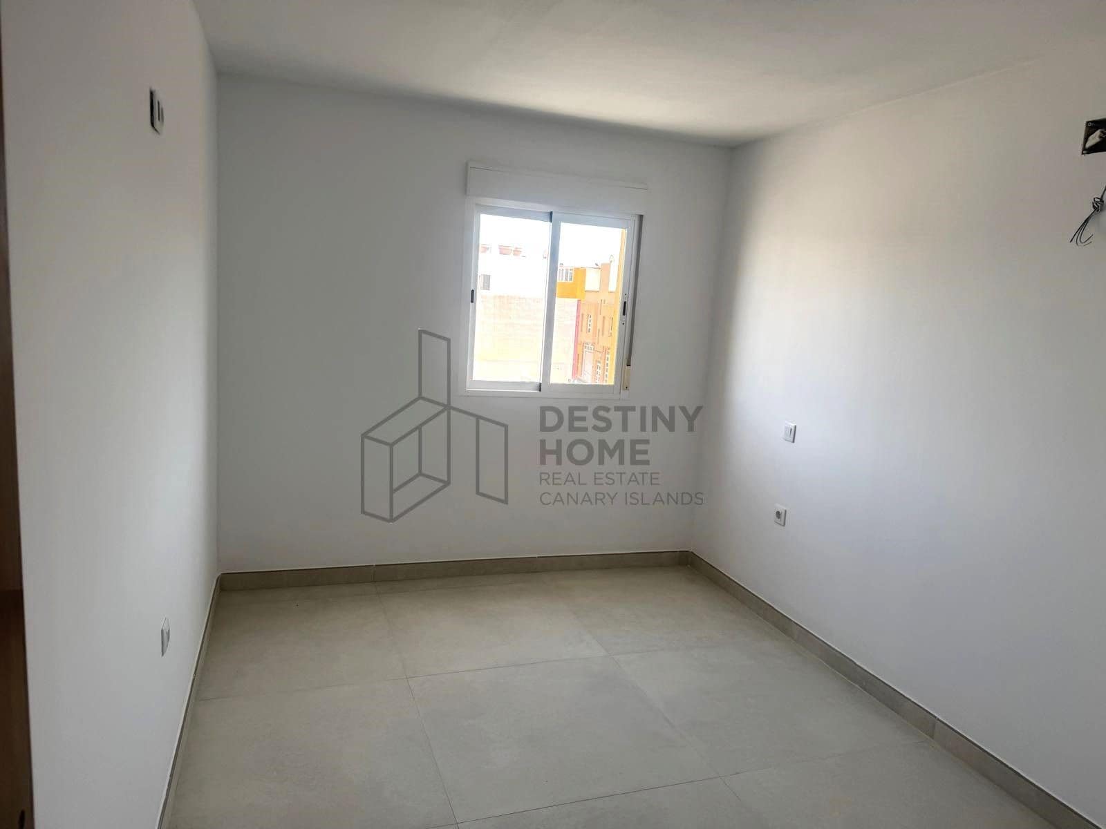 Apartamento de 2 habitaciones en Puerto del Rosario en venta - 180.000 € (Ref: 9855041)
