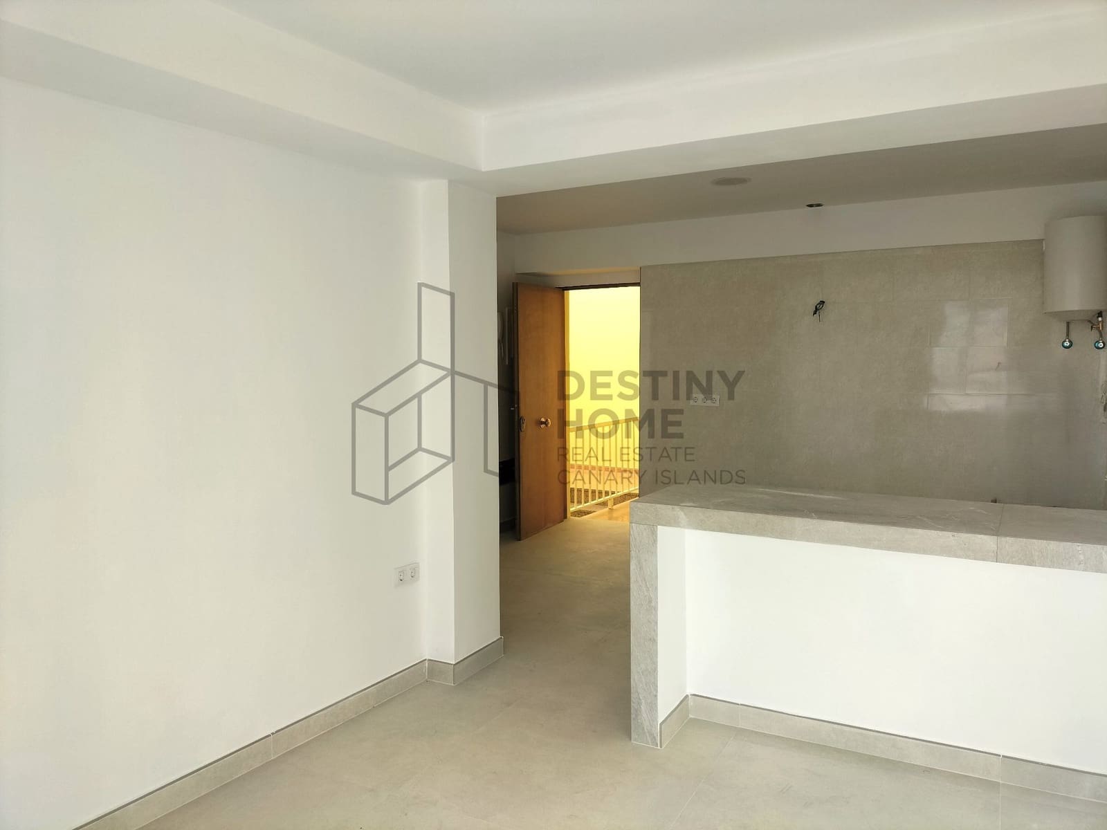 Apartamento de 2 habitaciones en Puerto del Rosario en venta - 180.000 € (Ref: 9855041)