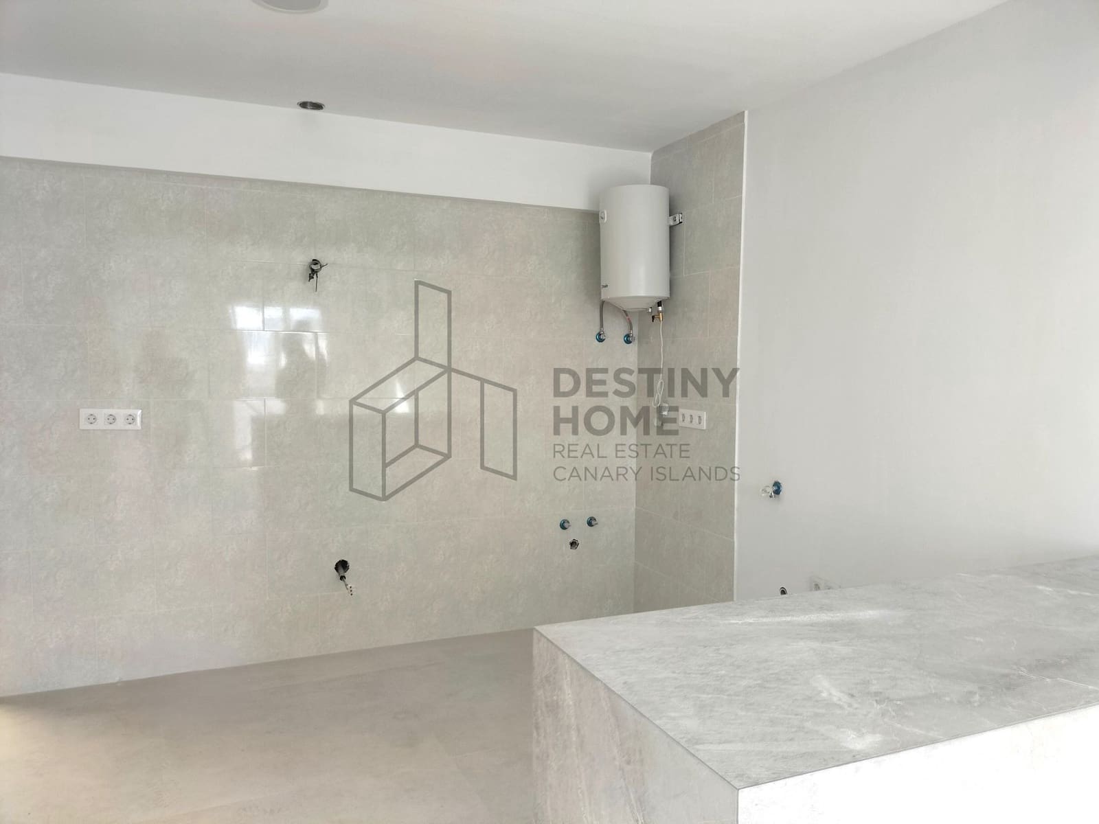 Apartamento de 2 habitaciones en Puerto del Rosario en venta - 180.000 € (Ref: 9855041)