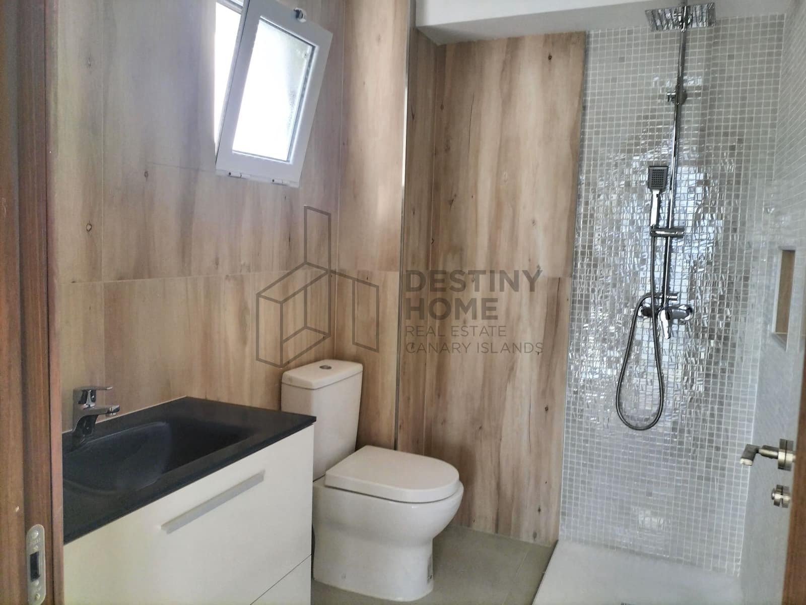 Apartamento de 2 habitaciones en Puerto del Rosario en venta - 180.000 € (Ref: 9855041)