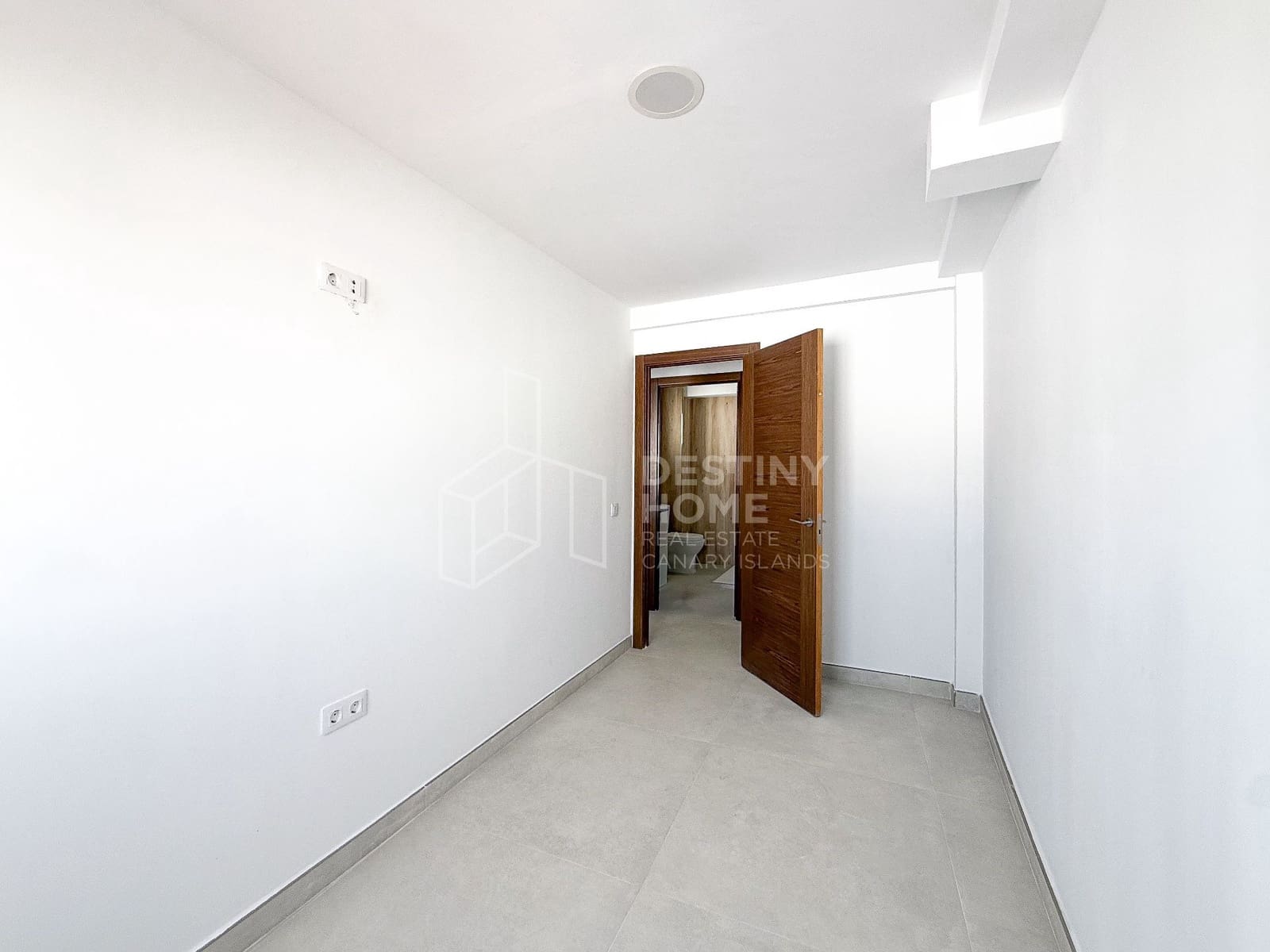 2 soveværelse Lejlighed til salg i Puerto del Rosario - € 180.000 (Ref: 9855041)