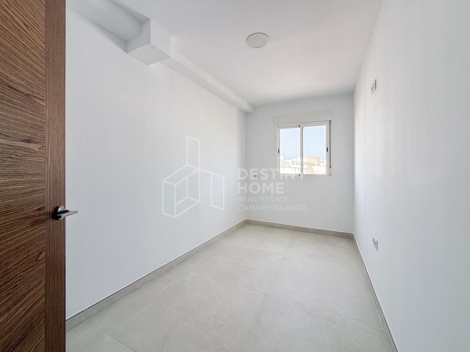 2 soveværelse Lejlighed til salg i Puerto del Rosario - € 180.000 (Ref: 9855041)