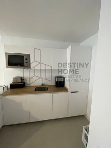 2 bedroom Townhouse for rent in El Cotillo, La Oliva - € 1,800 (Ref: 9866665)