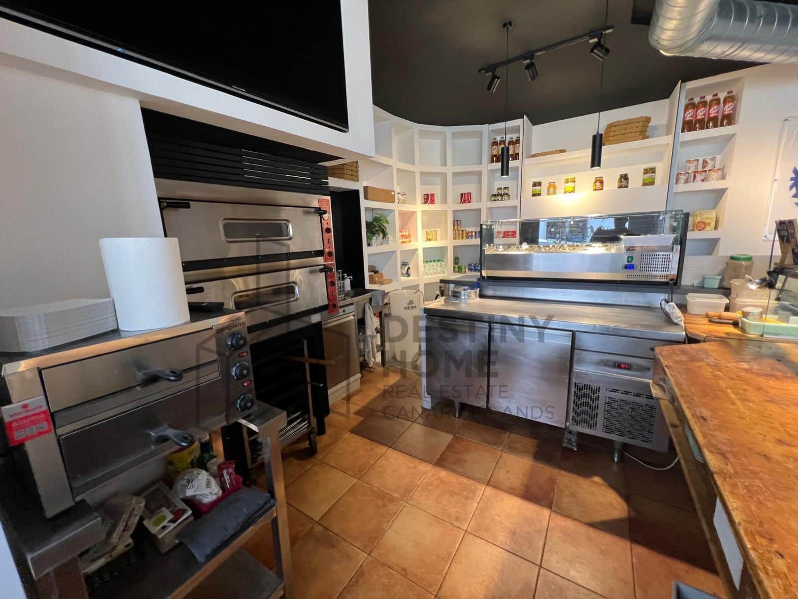 1 chambre Local Commercial à vendre à Corralejo - 125 000 € (Ref: 9875744)